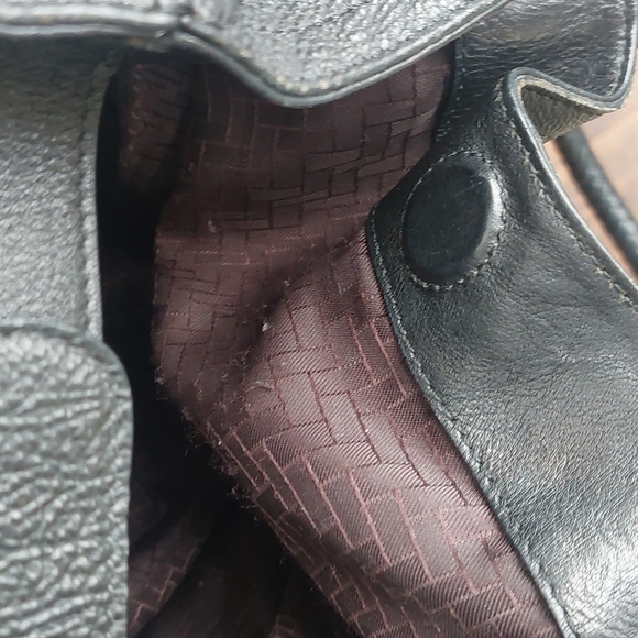 COLE HAAN, Chic Black Leather Shoulder Bag - Picture 7 of 13